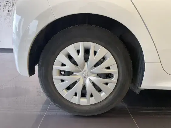 TOYOTA YARIS IV - voiture d'occasion - Photo 25