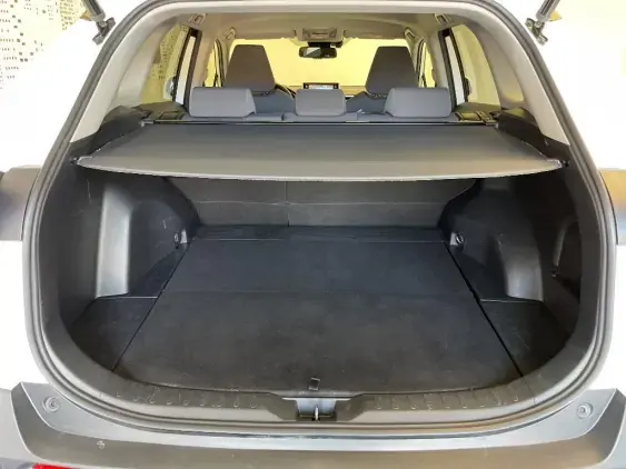 TOYOTA RAV4 V - voiture d'occasion - Photo 16
