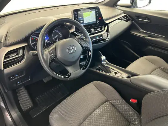 TOYOTA C-HR - voiture d'occasion - Photo 17