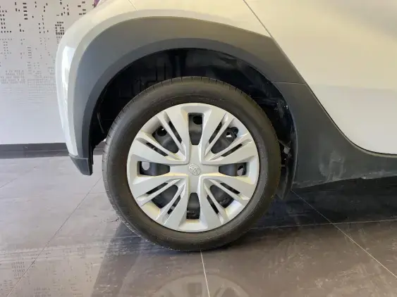 TOYOTA AYGO X - voiture d'occasion - Photo 23