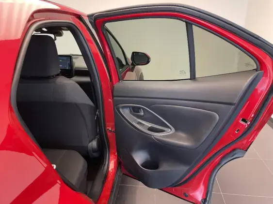 TOYOTA YARIS CROSS I - voiture d'occasion - Photo 20