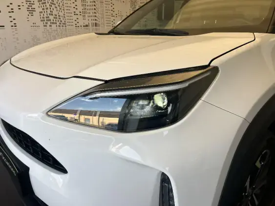 TOYOTA YARIS CROSS I - voiture d'occasion - Photo 19