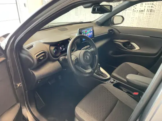 TOYOTA YARIS CROSS I - voiture d'occasion - Photo 18