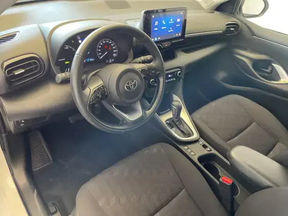 TOYOTA YARIS IV - voiture d'occasion - Photo 17