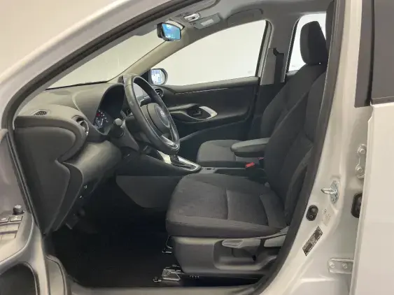 TOYOTA YARIS IV - voiture d'occasion - Photo 18