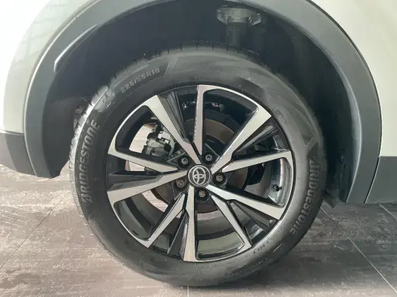 TOYOTA C-HR II - voiture d'occasion - Photo 24