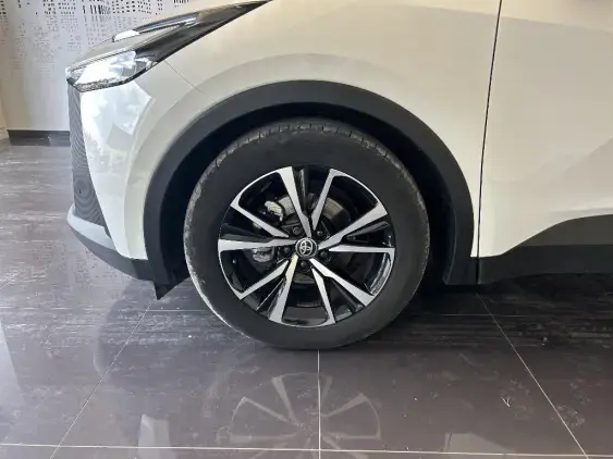 TOYOTA C-HR II - voiture d'occasion - Photo 20