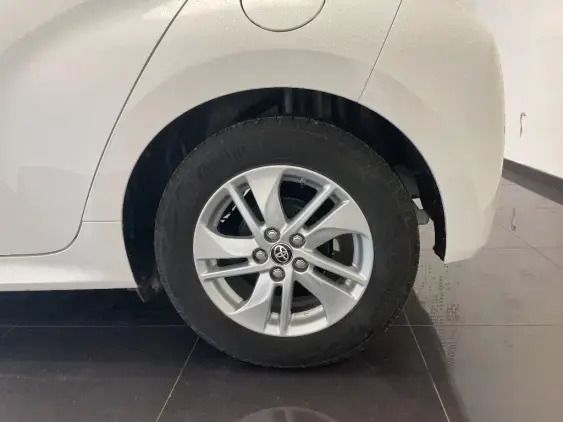 TOYOTA YARIS IV - voiture d'occasion - Photo 24