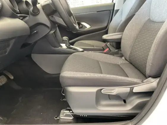 TOYOTA YARIS CROSS I - voiture d'occasion - Photo 21