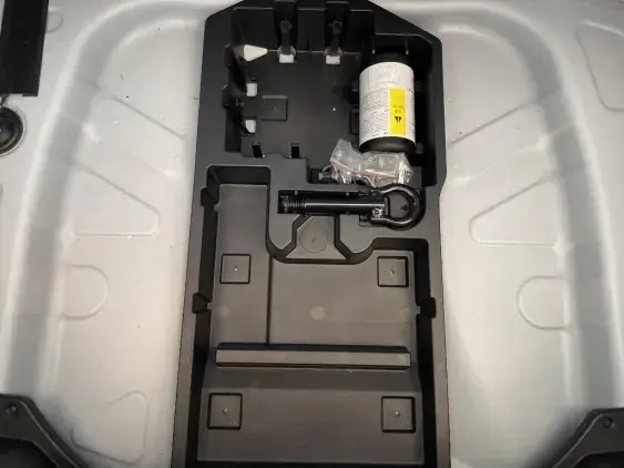 TOYOTA AYGO X - voiture d'occasion - Photo 17