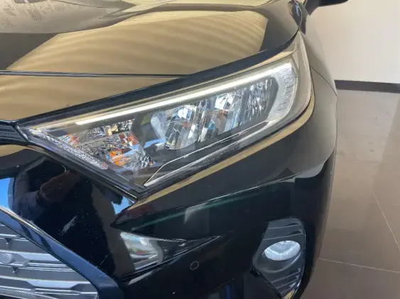 TOYOTA RAV4 V - voiture d'occasion - Photo 22