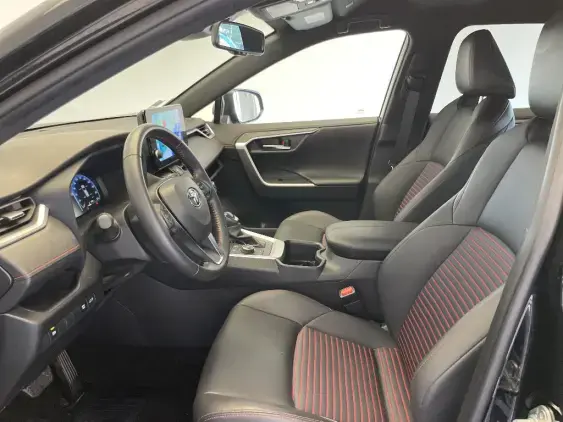 TOYOTA RAV4 V - voiture d'occasion - Photo 17