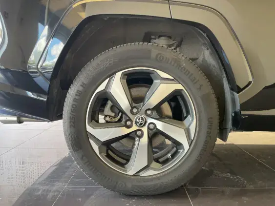 TOYOTA RAV4 V - voiture d'occasion - Photo 24