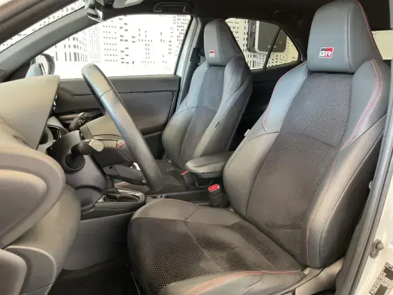 TOYOTA YARIS CROSS I - voiture d'occasion - Photo 18