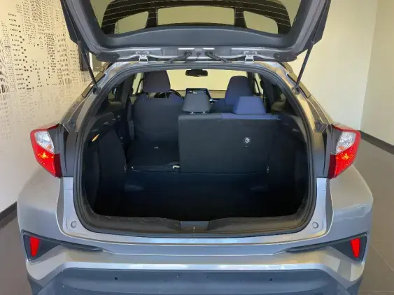 TOYOTA C-HR - voiture d'occasion - Photo 14