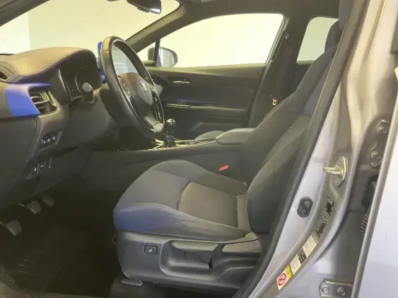 TOYOTA C-HR - voiture d'occasion - Photo 16