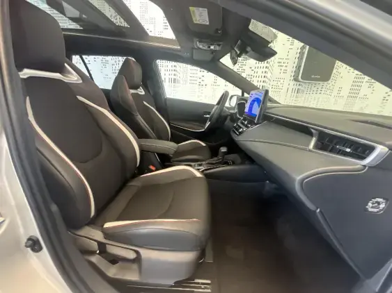 TOYOTA COROLLA TOURING SPT X - voiture d'occasion - Photo 19