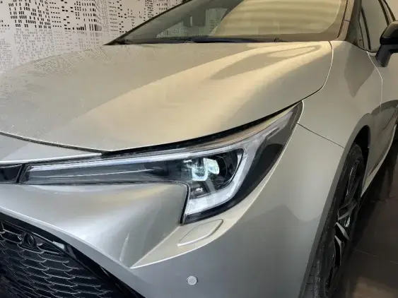 TOYOTA COROLLA TOURING SPT X - voiture d'occasion - Photo 21