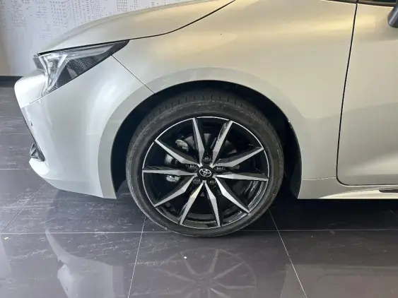 TOYOTA COROLLA TOURING SPT X - voiture d'occasion - Photo 22