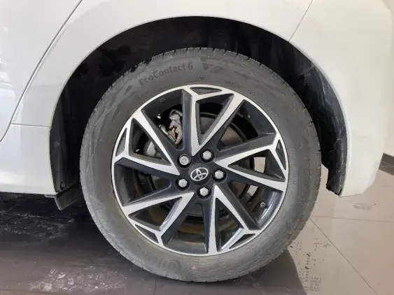 TOYOTA YARIS IV - voiture d'occasion - Photo 22