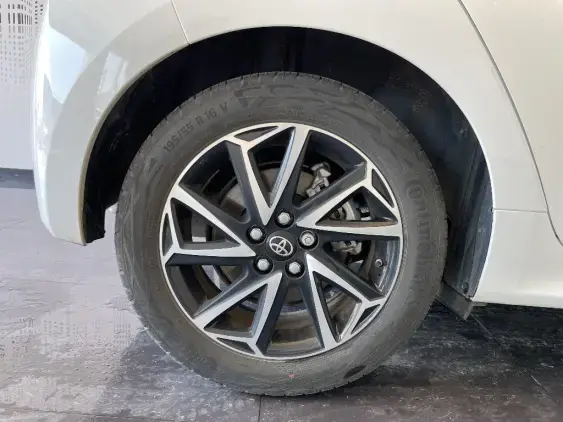 TOYOTA YARIS IV - voiture d'occasion - Photo 23