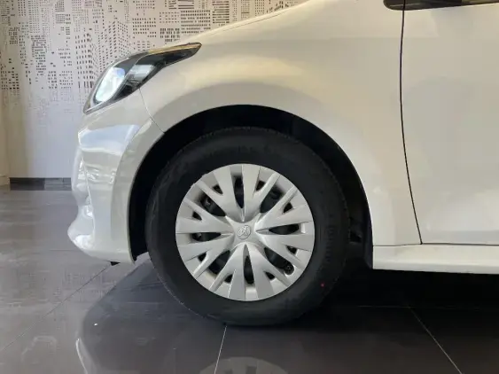 TOYOTA YARIS IV - voiture d'occasion - Photo 20