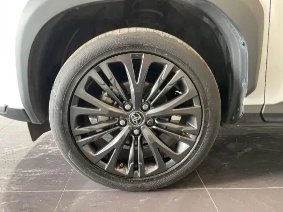 TOYOTA YARIS CROSS I - voiture d'occasion - Photo 22