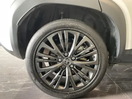 TOYOTA YARIS CROSS I - voiture d'occasion - Photo 24