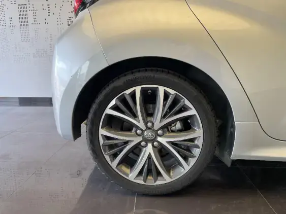 TOYOTA YARIS IV - voiture d'occasion - Photo 23
