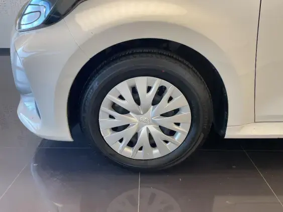 TOYOTA YARIS IV - voiture d'occasion - Photo 23