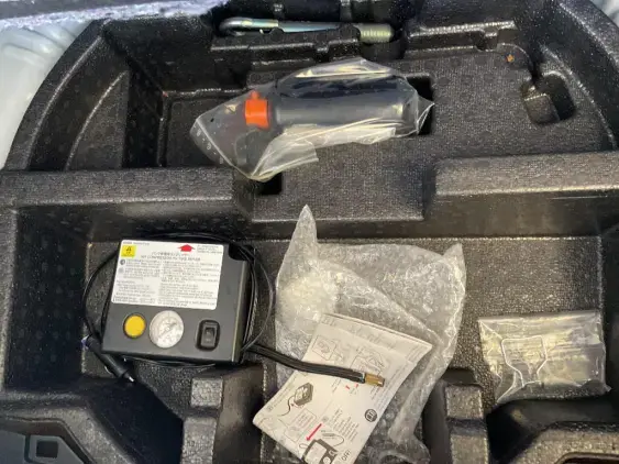 TOYOTA YARIS III - voiture d'occasion - Photo 17