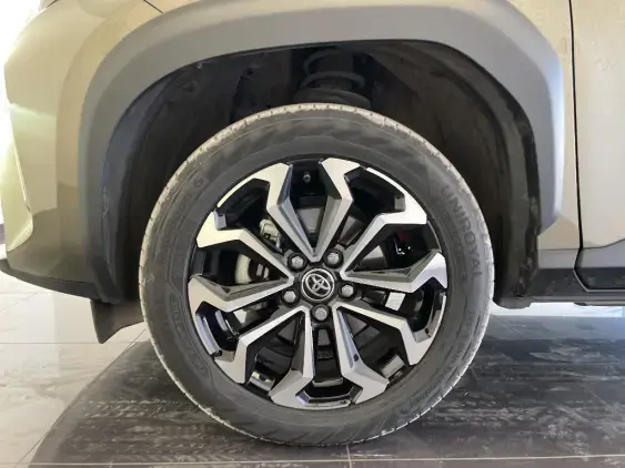 TOYOTA YARIS CROSS I - voiture d'occasion - Photo 23