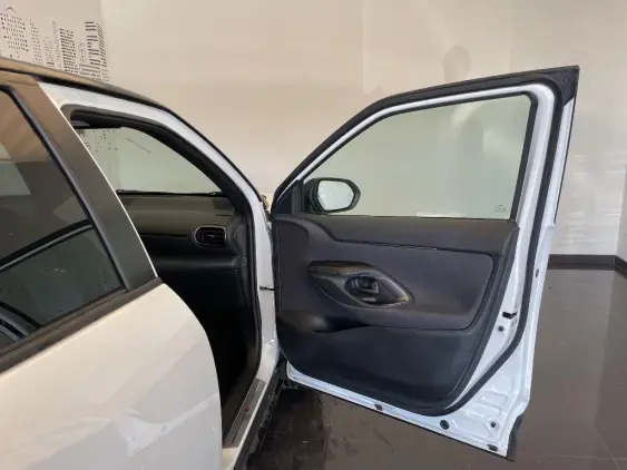 TOYOTA YARIS CROSS I - voiture d'occasion - Photo 20
