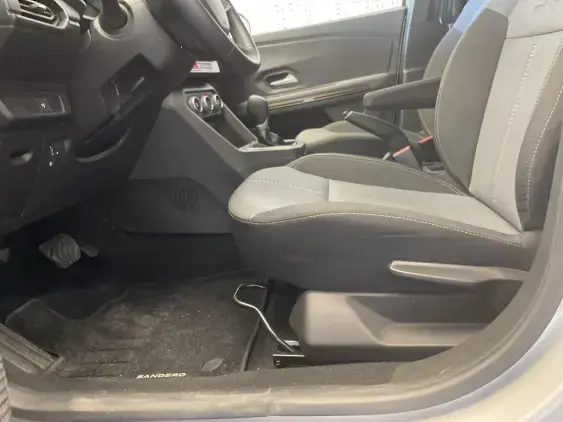 DACIA SANDERO III - voiture d'occasion - Photo 20