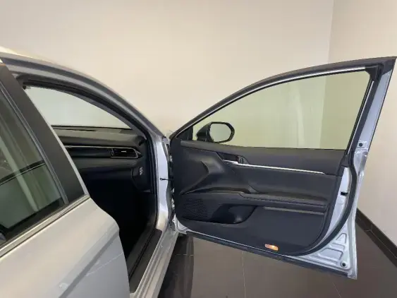 TOYOTA CAMRY II - voiture d'occasion - Photo 20