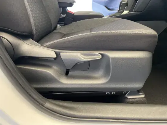 TOYOTA YARIS CROSS I - voiture d'occasion - Photo 18