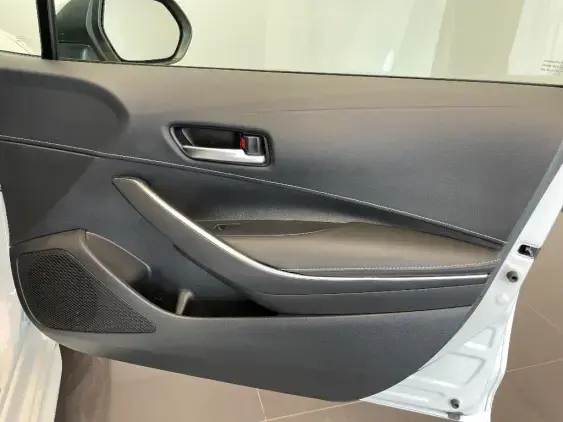 TOYOTA COROLLA TOURING SPT X - voiture d'occasion - Photo 19