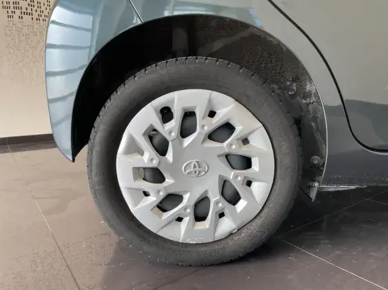 TOYOTA AYGO II - voiture d'occasion - Photo 22