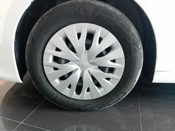 TOYOTA YARIS IV - voiture d'occasion - Photo 23