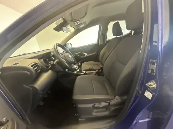 TOYOTA YARIS IV - voiture d'occasion - Photo 19
