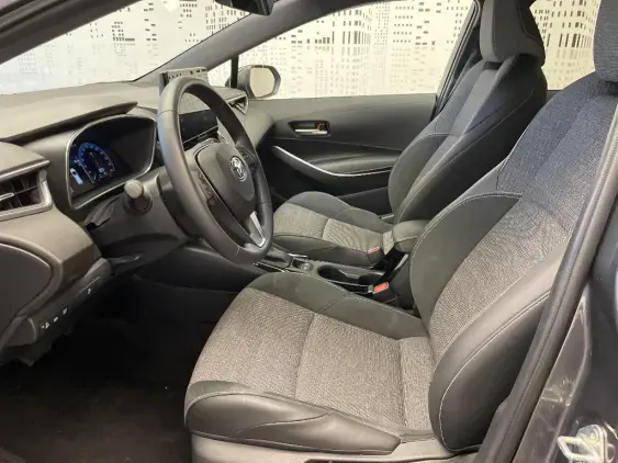 TOYOTA COROLLA TOURING SPT X - voiture d'occasion - Photo 18