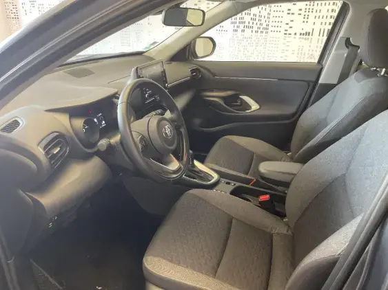 TOYOTA YARIS CROSS I - voiture d'occasion - Photo 18