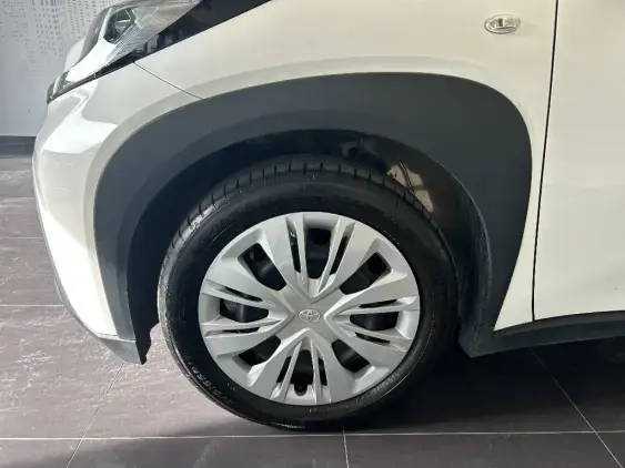 TOYOTA AYGO X - voiture d'occasion - Photo 22