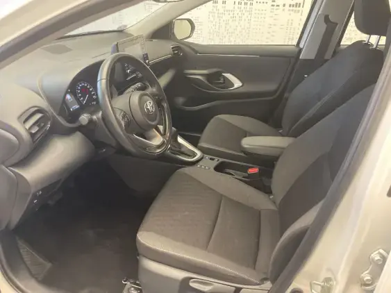 TOYOTA YARIS IV - voiture d'occasion - Photo 18