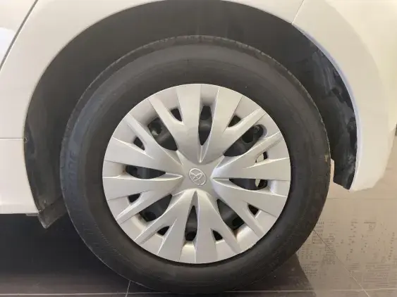 TOYOTA YARIS IV - voiture d'occasion - Photo 23