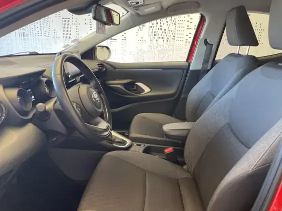 TOYOTA YARIS IV - voiture d'occasion - Photo 18