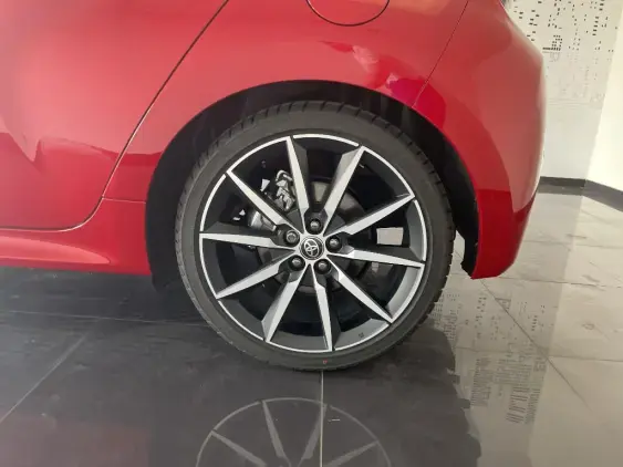 TOYOTA YARIS IV - voiture d'occasion - Photo 22