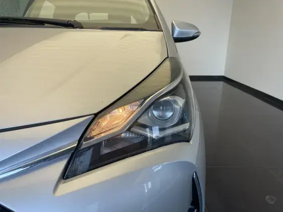 TOYOTA YARIS III - voiture d'occasion - Photo 21