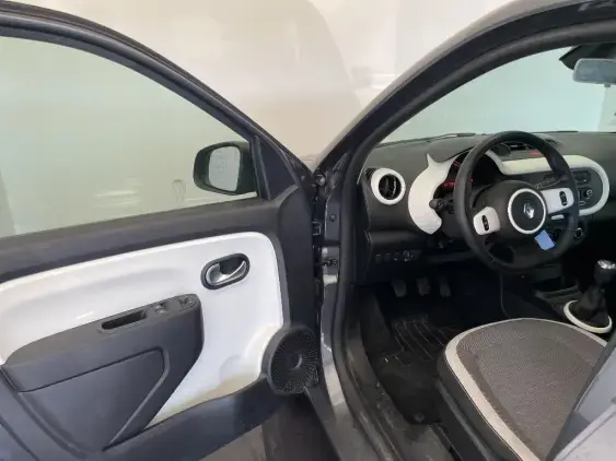 RENAULT TWINGO III - voiture d'occasion - Photo 17