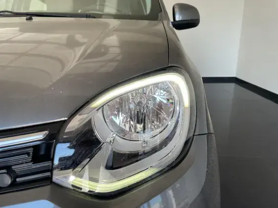 RENAULT TWINGO III - voiture d'occasion - Photo 19